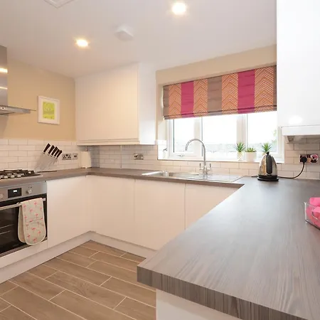 Lucy's Lodge- Stylish On Vibrant Bishy Road With Free Parking * York